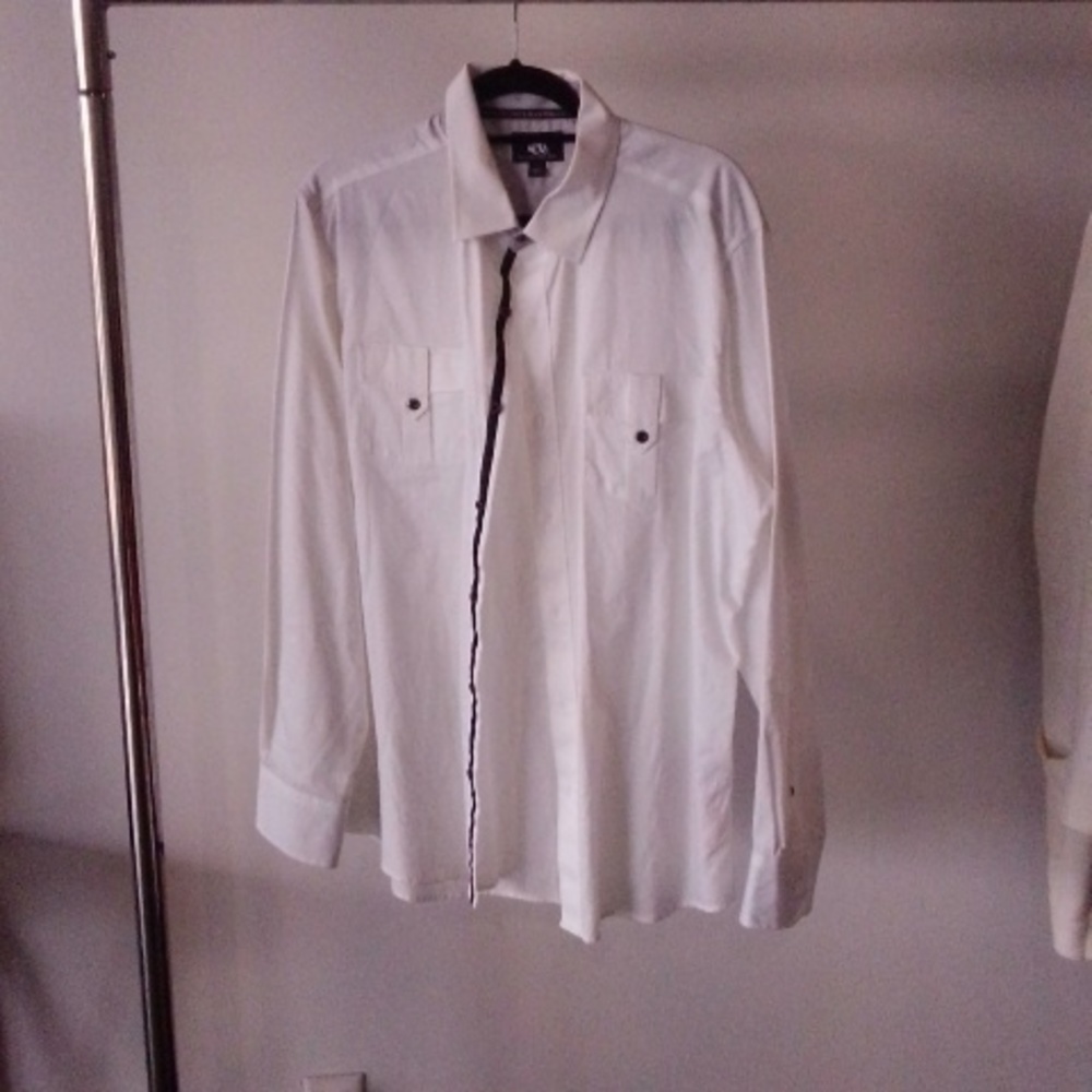 Rock and Republic Buttondown